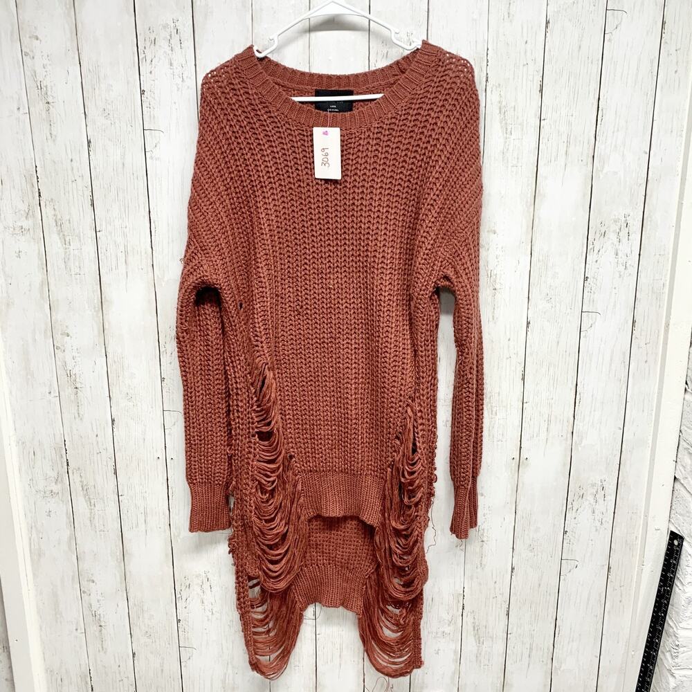Active USA Sweater Large Dusty Rose Pink Cable Knit Distressed Pullover Bohemian